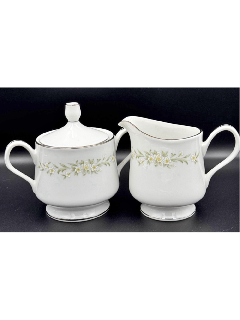 Majestic China Japan Greenbrier 409 Creamer & Covered Sugar Bowl Set
